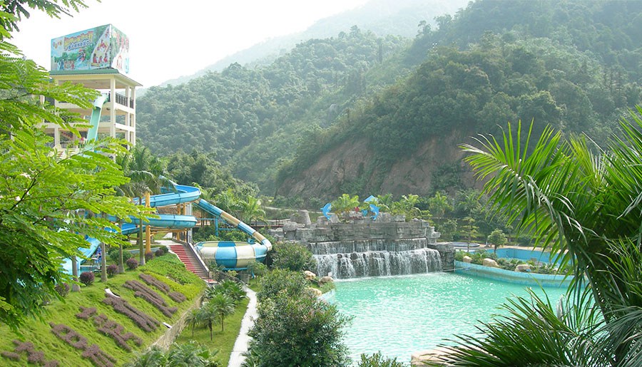 广东| 清远 清泉湾漂流水城景区,乐而忘返