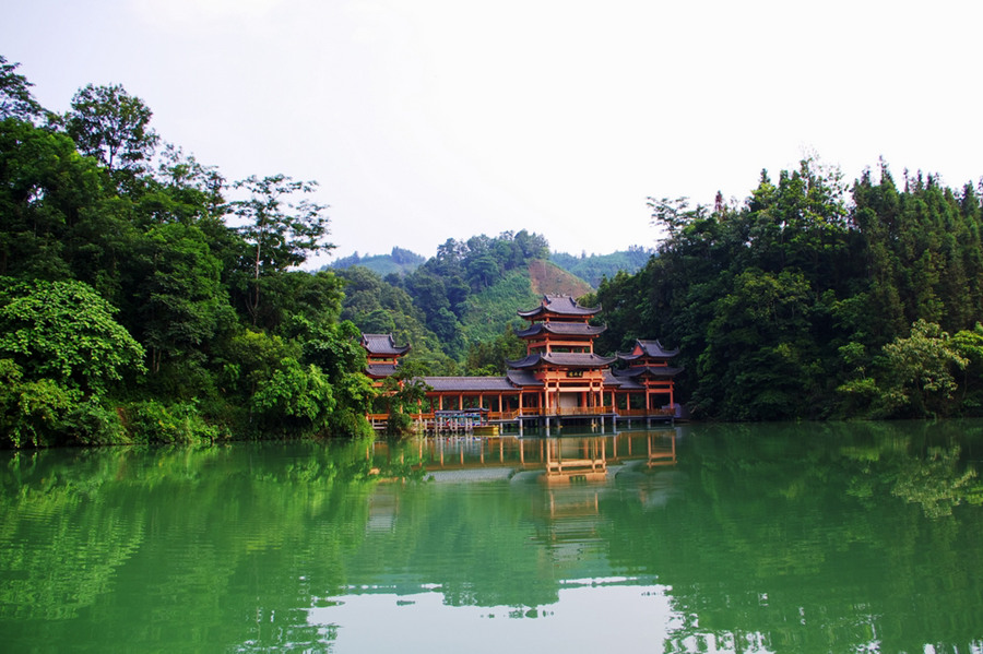 云南| 曲靖 师宗凤凰谷风景区,溶洞奇观