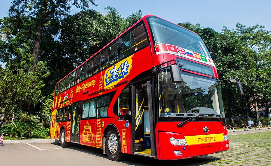 911双层观光巴士回来了 你坐过这样的移动阳光房吗