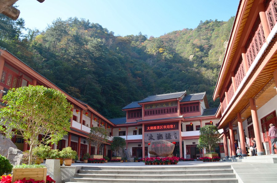 浙江| 杭州 临安太湖源景区,观绿色生态长廊