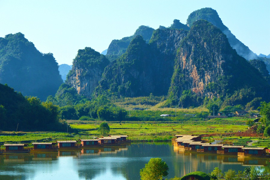 广东| 清远 英德九龙小镇生态旅游度假区