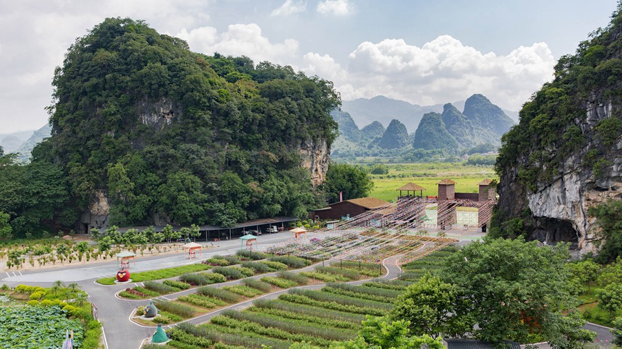 广东 清远 英德九龙小镇生态旅游度假区