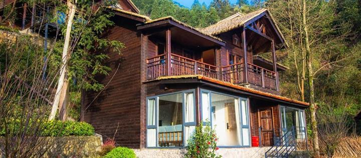 2588元【云和云逸的院子别墅】三卧别墅1晚+6份早餐+梯田景区票6张+半程索道票6张+网红咖啡券6张+6人景区接驳车+入住次日免费进景区看日出云海 2588元【云和云逸的院子别墅】三卧别墅1晚+6份早餐+梯田景区票6张+半程索道票6张+网红咖啡券6张+6人景区接驳车+入住次日免费进景区看日出云海