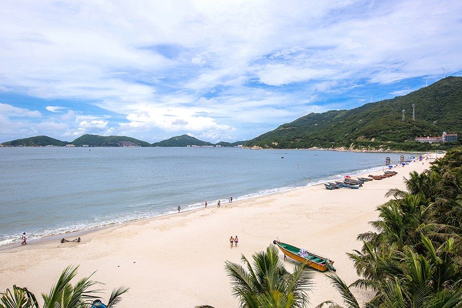 江门鹤山·园景阳台双床房