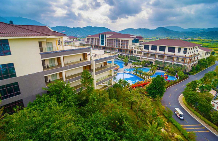 广东| 广州 三英温泉度假酒店,健康理疗假期