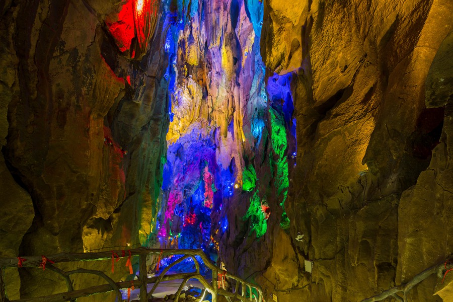 英德九重天溶洞